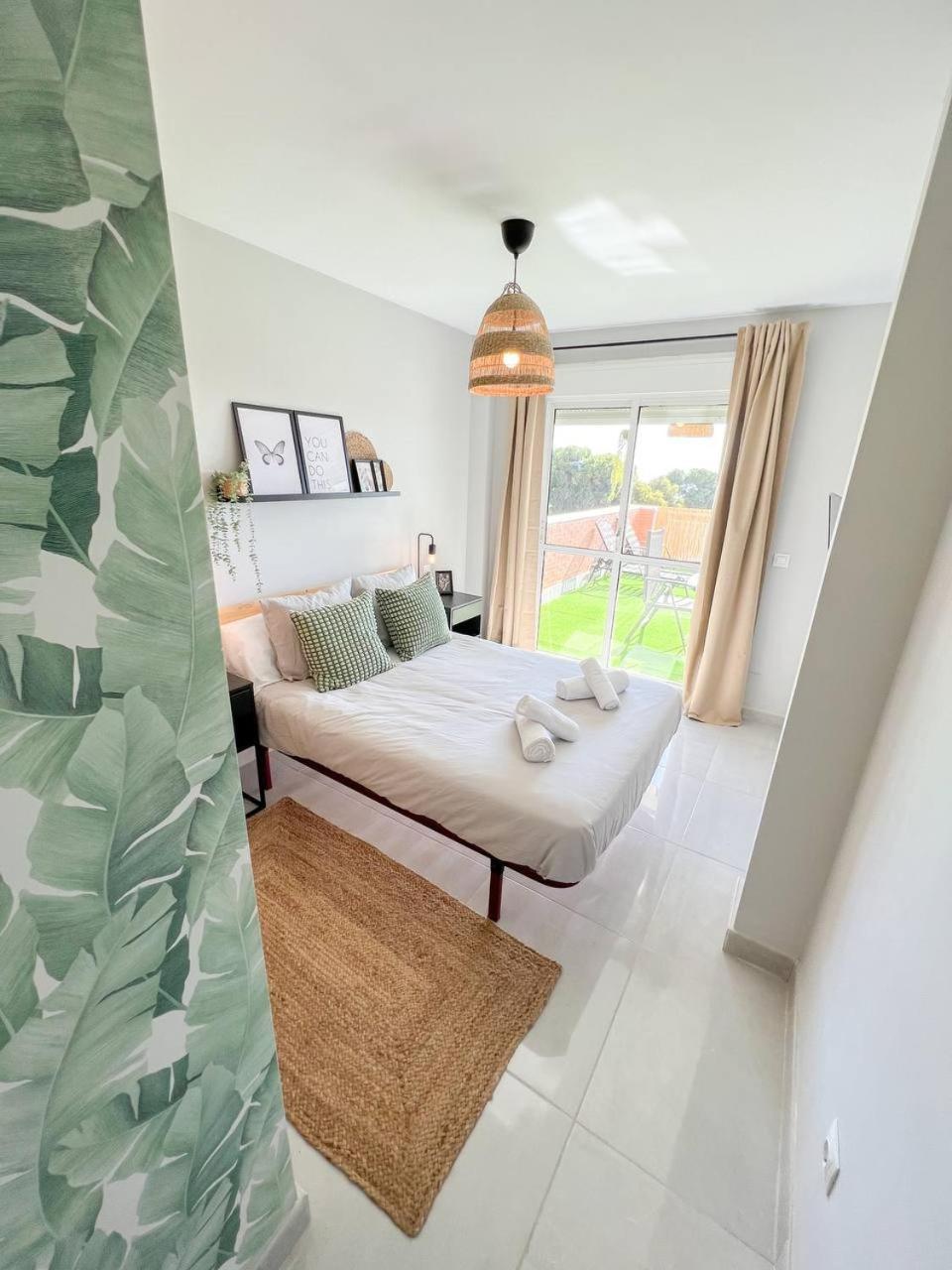 Cozy Apartment With Large Terrace トレモリノス エクステリア 写真